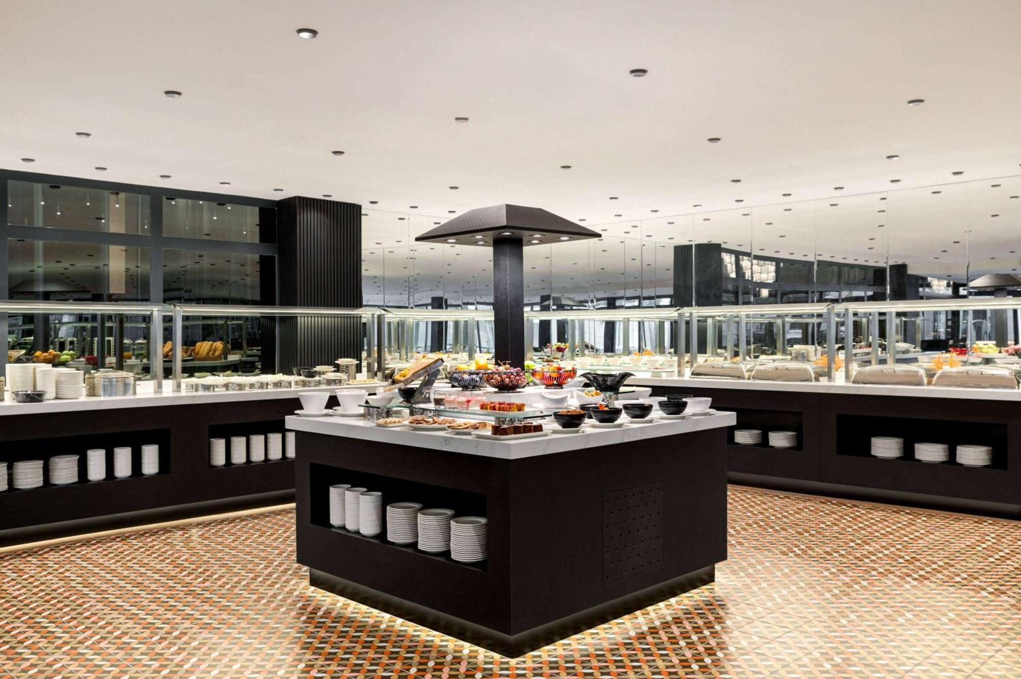 Ramada By Wyndham Gaziantep Hotel Buitenkant foto