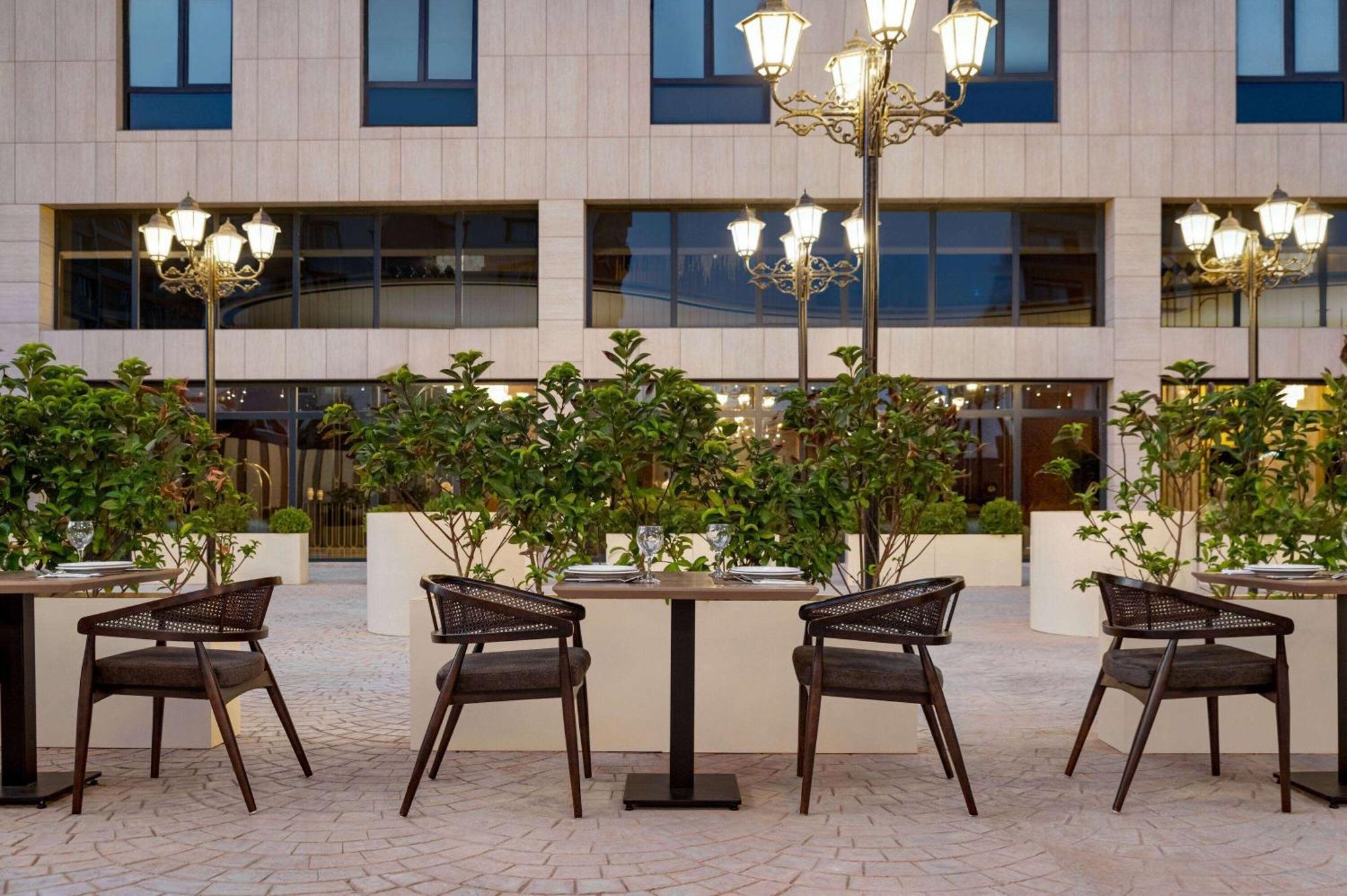 Ramada By Wyndham Gaziantep Hotel Buitenkant foto