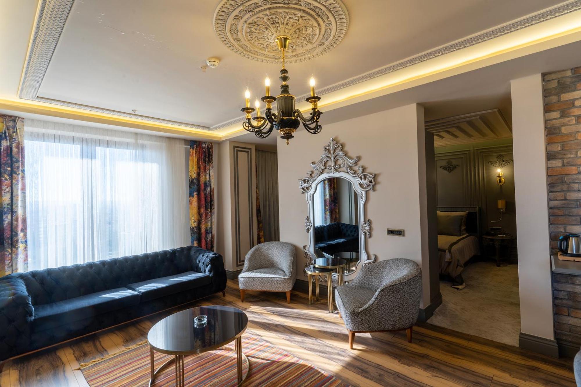 Ramada By Wyndham Gaziantep Hotel Buitenkant foto